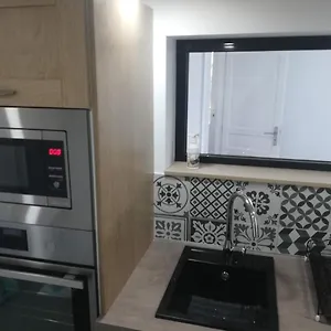 Dans Maison Atypique , Montrond-les-Bains France